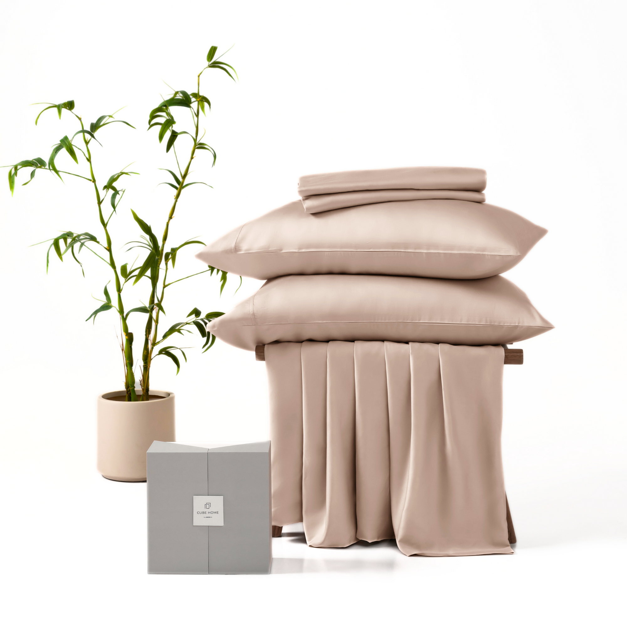 CUBE HOME Natural Bamboo Bedding Set (Duvet Cover + Deep Pocket Fitted Sheet + 2 Pillowcases), Camel