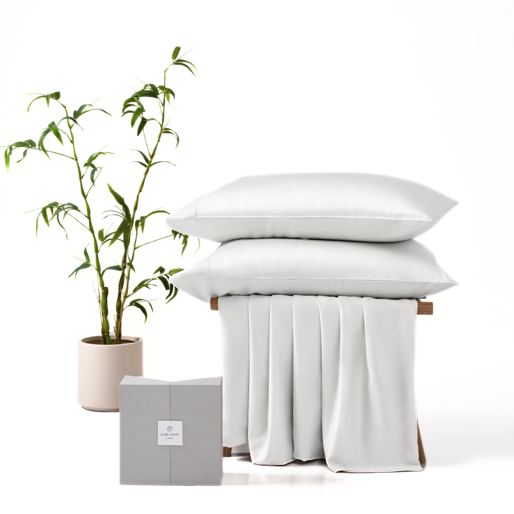CUBE HOME Natural Bamboo Bedding Set (Duvet Cover And Pillowcases), White